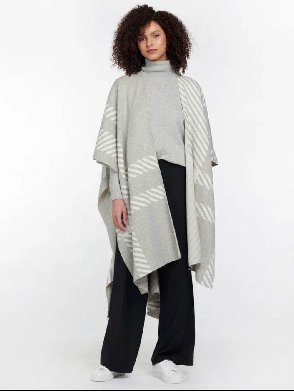 NWT Barbour Rosebury Cape Gray One Size